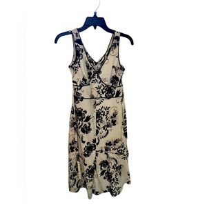 Women Dress Barn formal dress Black and white
